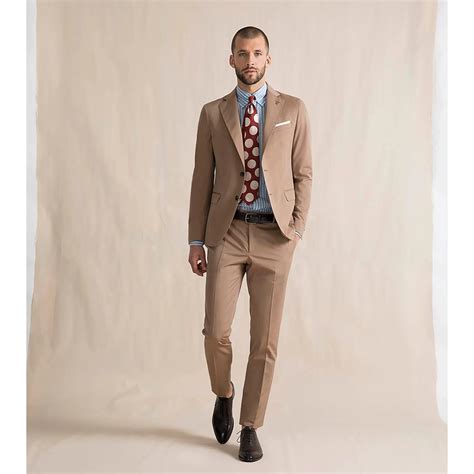 gucci abito beige con strisce uomo